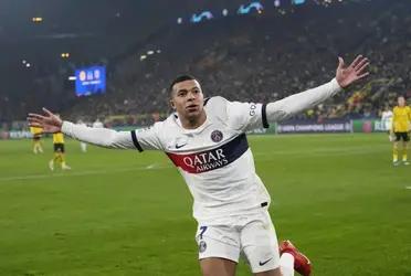 Kylian Mbappe gave Paris Saint-Germain a glimmer of hope that he could stay by insisting he has not decided his future.