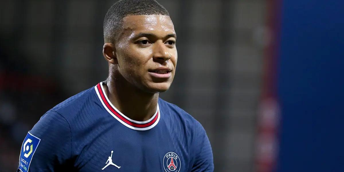 Kylian Mbappe is one of the best and highest paid players in the world. His father Wilfried is also his agent and also in charge of his contracts and transfers.