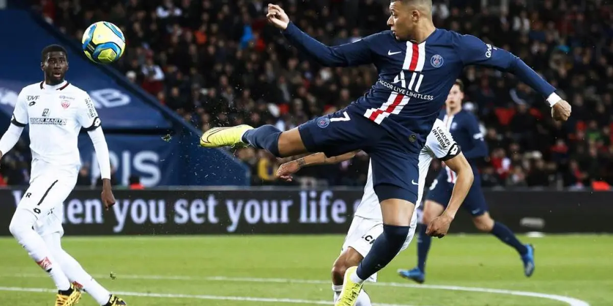 Kylian Mbappé is, without a doubt, one of the most important footballers of the moment, and his performance seems to have no ceiling, at least for the time being.