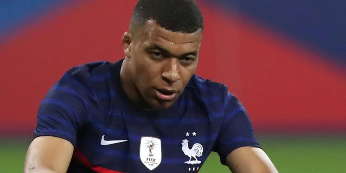 Kylian Mbappe was seen ranting to Idrissa Gueye after he was substituted in the 88th minute against Montpellier.