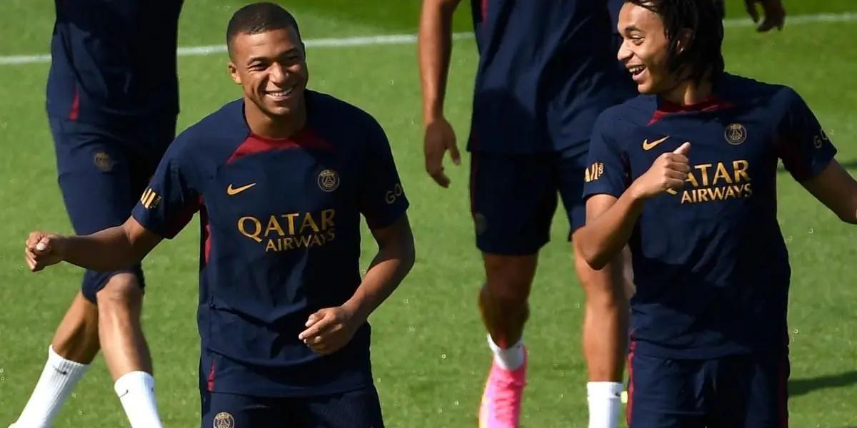 Kylian Mbappé's future is at the center of discussions. And rightly so, the French striker sees his contract expiring next June with PSG.