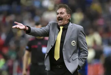La Volpe is one of the candidates to take over Las Águilas.