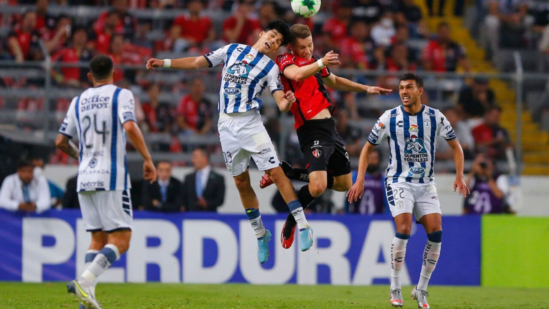 Las Águilas are looking to improve their roster.