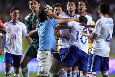 Legendary Mexican goalkeeper José De Jesus Corona was involved in a brawl in the 2011 Liga MX semifinal, one that marked his career and is remembered in Mexican football.