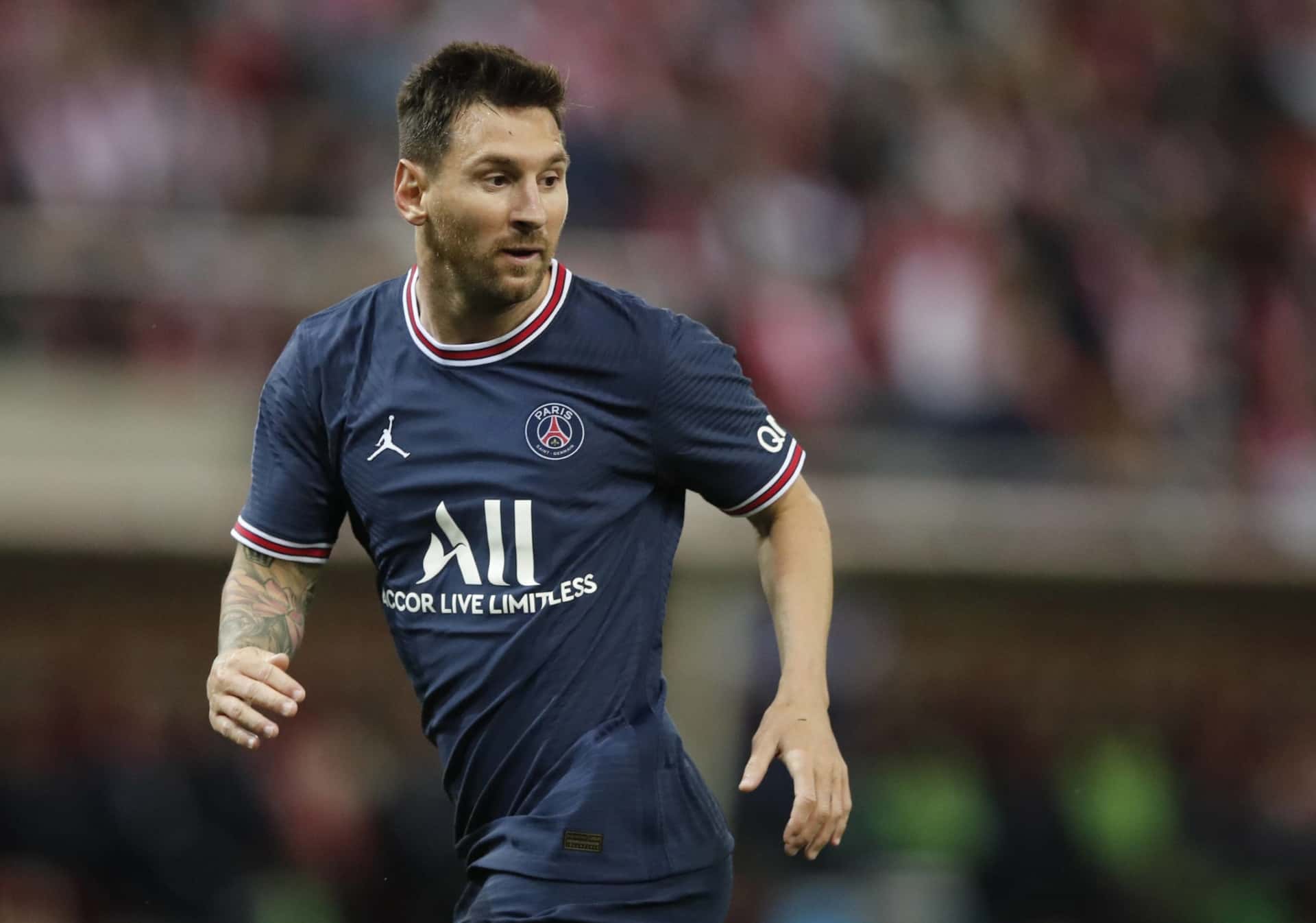 Lionel Messi is gold. Literally a money-making machine. In this case, All Accor, PSG's main sponsor, was the one who enjoyed it.