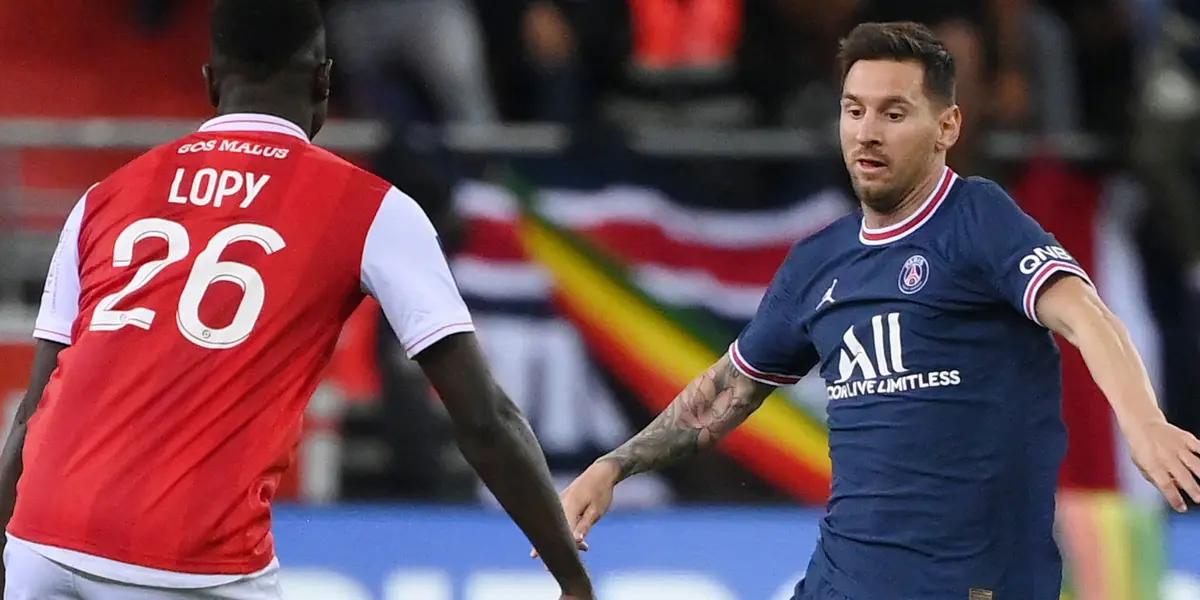 Lionel Messi made his debut against Reims today coming on from the bench in the 66th minute to replace Neymar. In most of his debuts, Lionel Messi is always a second-half substitute. He continued the trend today with his debut for PSG against Reims.