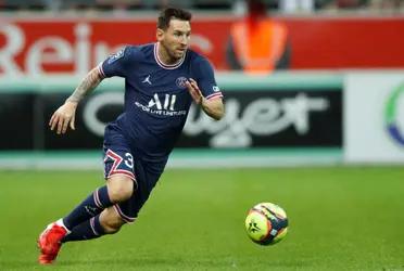 Lionel Messi made his Paris Saint-Germain debut in a two-nil win over Reims with goals from Mbappé. Here's the highlights of Messi's first match for PSG.