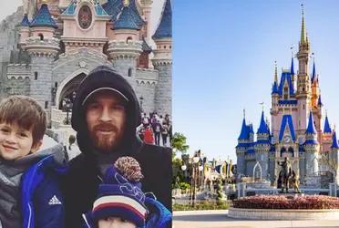 Lionel Messi went to have a lovely day at Disney with his family.