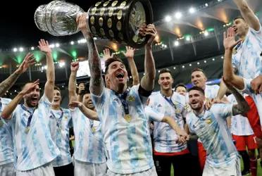 Lionel Messi, who is going for his seventh prize, and Lautaro Martínez, for the first time, are among the 30 players who were chosen by the prestigious magazine France Football.