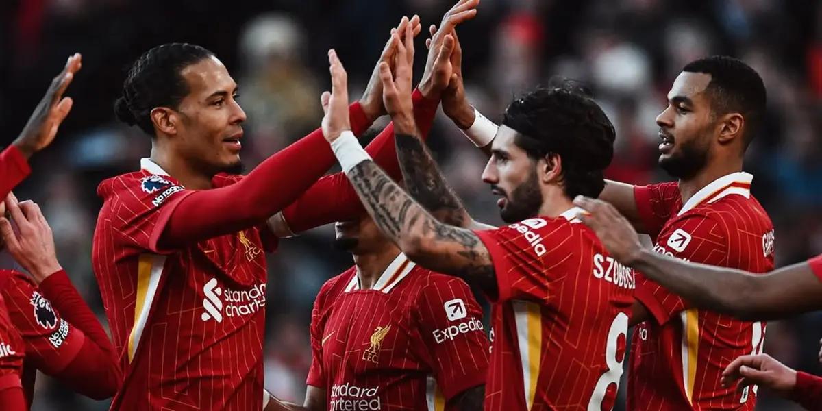 Liverpool Eye Versatile Ajax Defender Hato as Potential Van Dijk Successor. Photo: Instagram