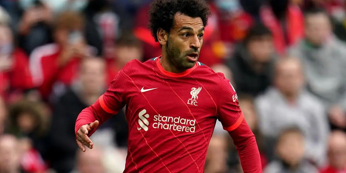 Liverpool winger Mohamed Salah is one of the club's players who is yet to accept a contract renewal, his new contract could make him the league's highest paid player.
