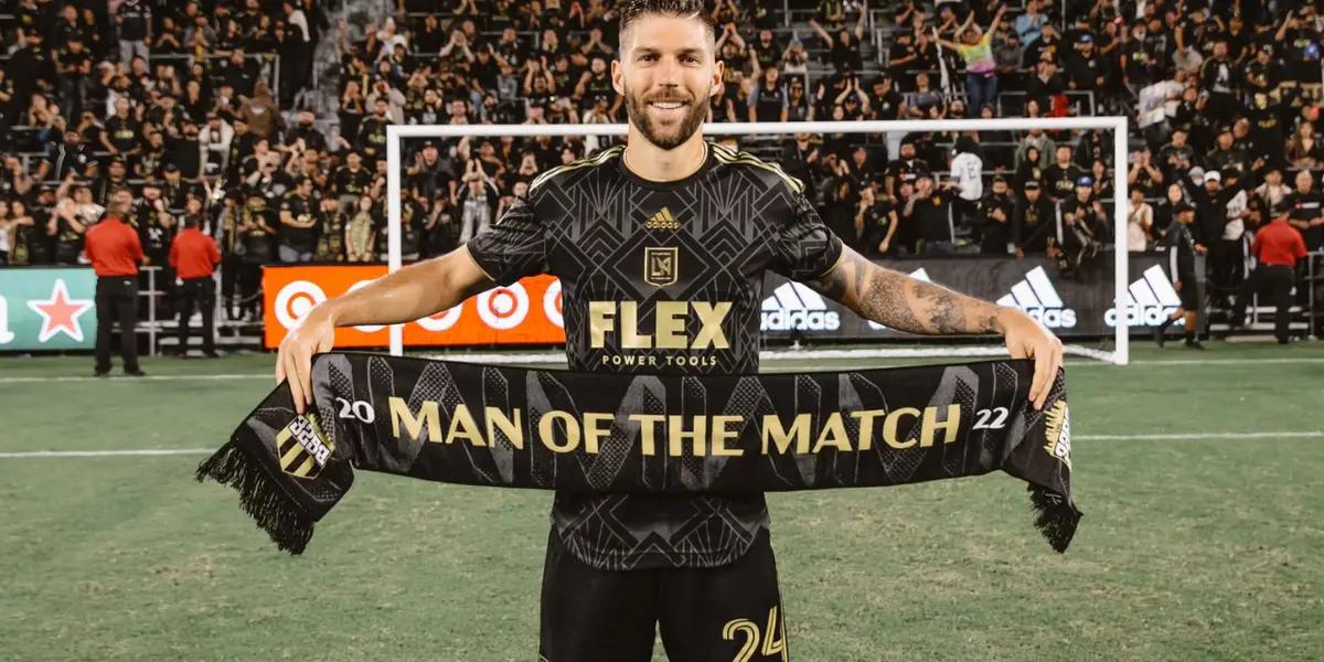 Los Angeles Football Club is about to see which of these two strikers is the most lethal.