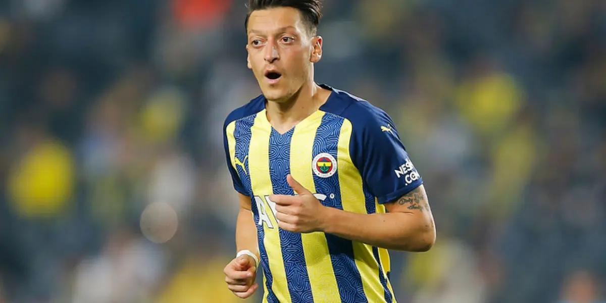 Los Rayos is one of the teams that have several celebrities as part of their investors.