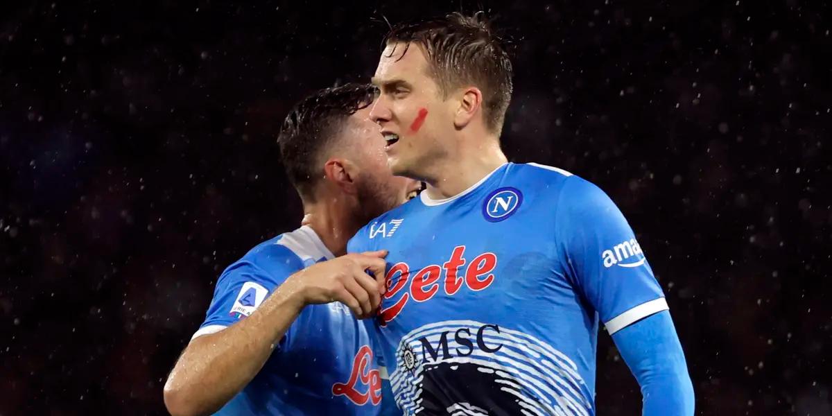 Lozano provided an assist to Dries Mertens in a 4-0 win over Lazio to add to his attacking tally.