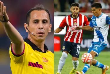 Luis Enrique Santander is once again in the eye of the storm after failing to whistle a clear handball against Chivas as well as an apparent offside.