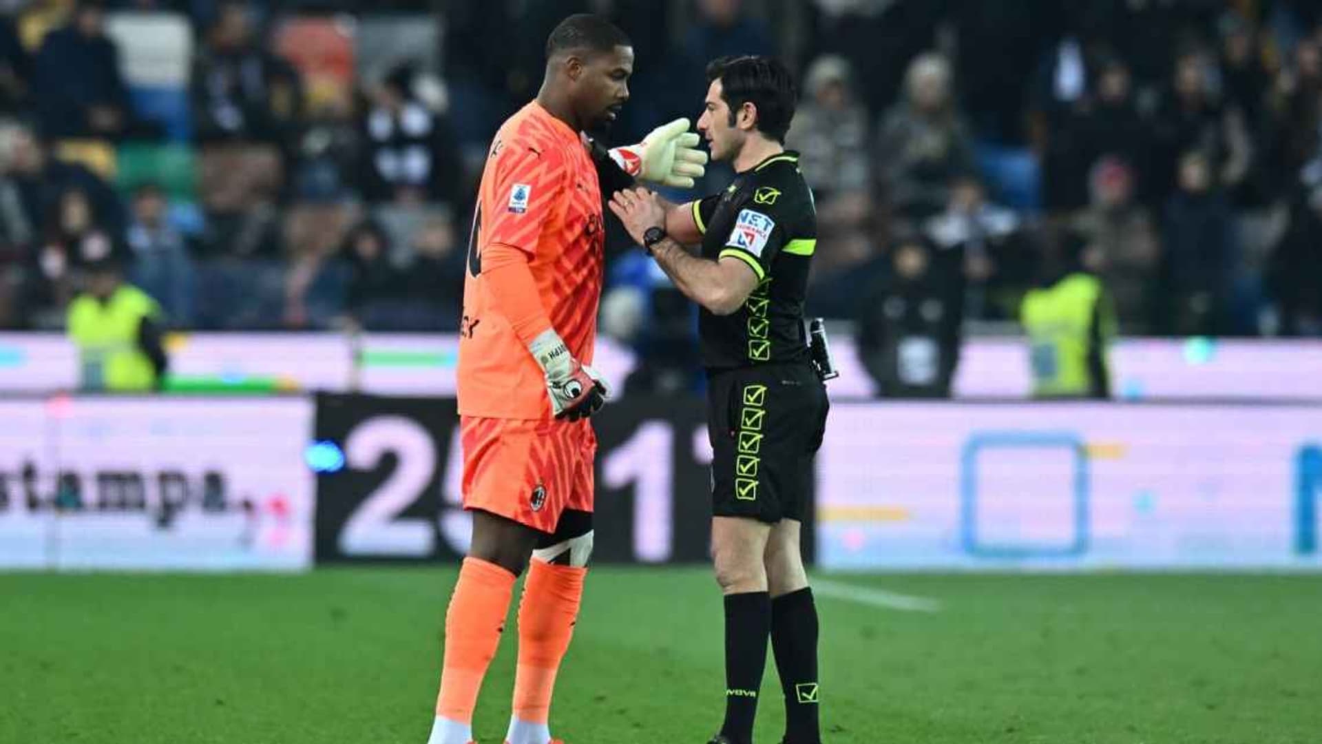 Maignan told the referee from the beginning of the abuse he was receiving
