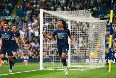 Manchester City had no problems winning at Elland Road and regaining the lead that Liverpool had taken from them a few hours earlier.