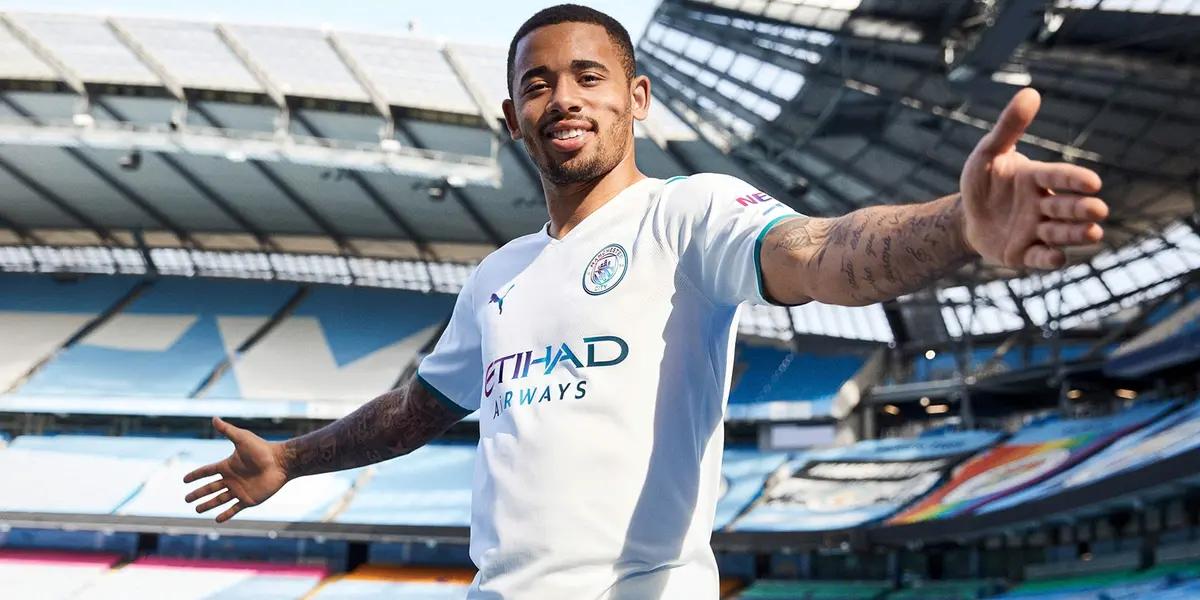 Manchester City released their away kit for the 2021/22 season and it broke their previous sales record.
