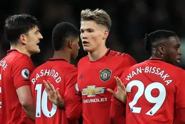 Manchester United center back yelled at Aaron Wan-Bissaka in the game against West Ham. But this is not the first time that something like this ocurred.