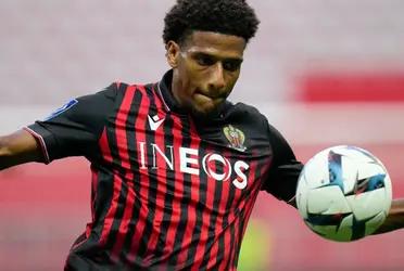 Manchester United is nearing the completion of a £34.1 million deal for the acquisition of a center-back from Ligue1.