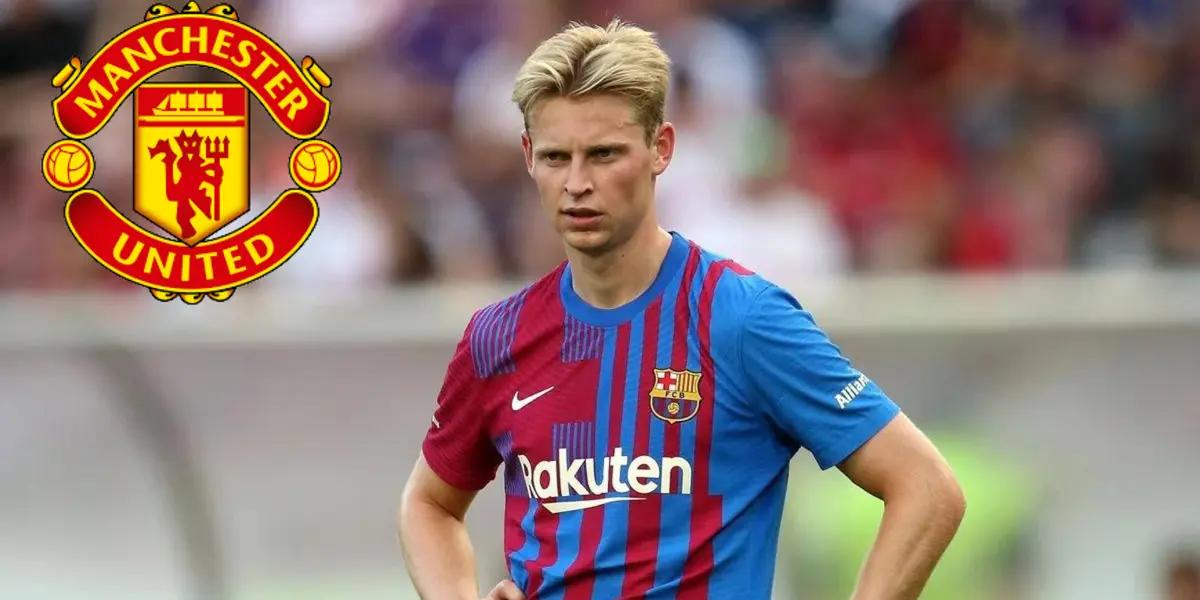 Manchester United is throwing a lot of money for the midfielder.