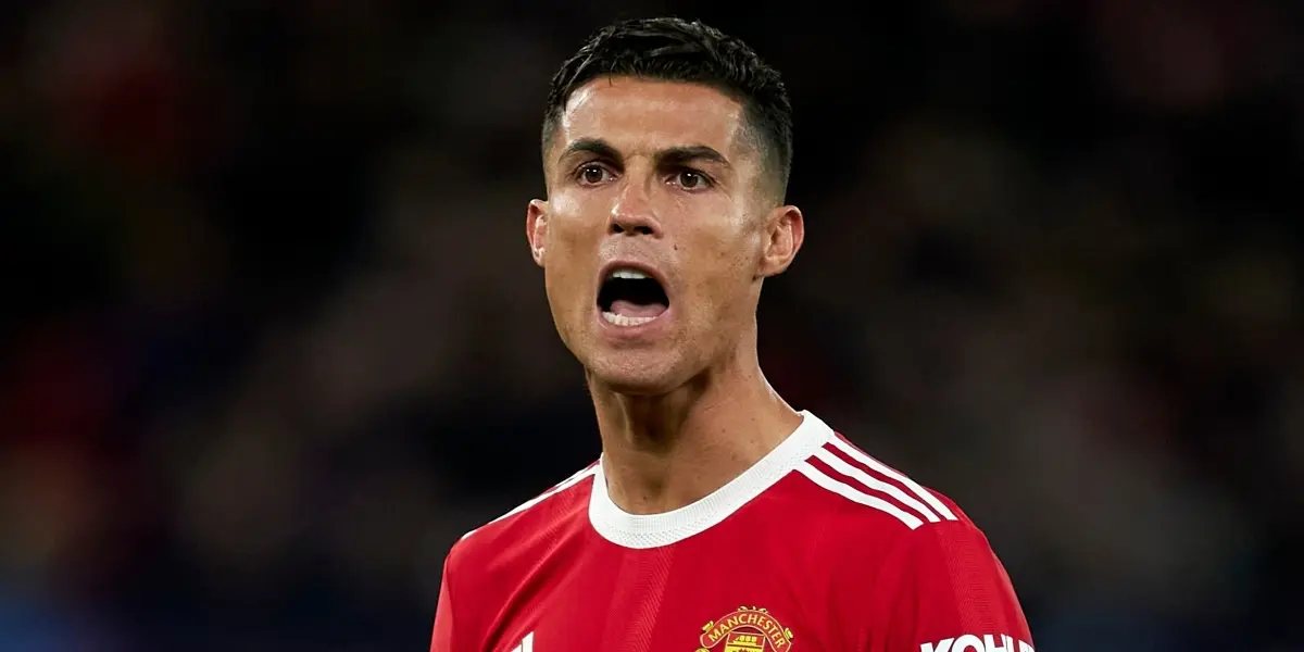 Manchester United put on an epic game tonight at Old Trafford. They lost 2 to 0 to Atalanta, and a challenge from Cristiano Ronaldo to his teammates, uncovered the reaction of the English, who ended up winning 3 to 2.