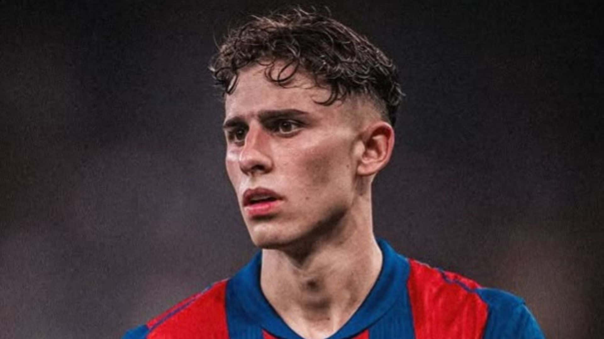Manchester United would looking FC Barcelona midfielder Fermín López