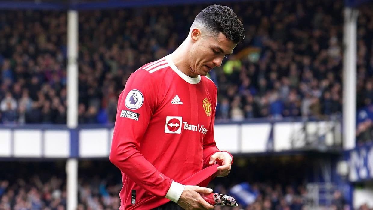 Manchester United's new manager Ten Hag left the Portuguese out of his first Premier League starting XI