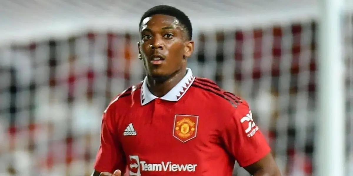 Manchester United's offer to Martial that surprises more than a few