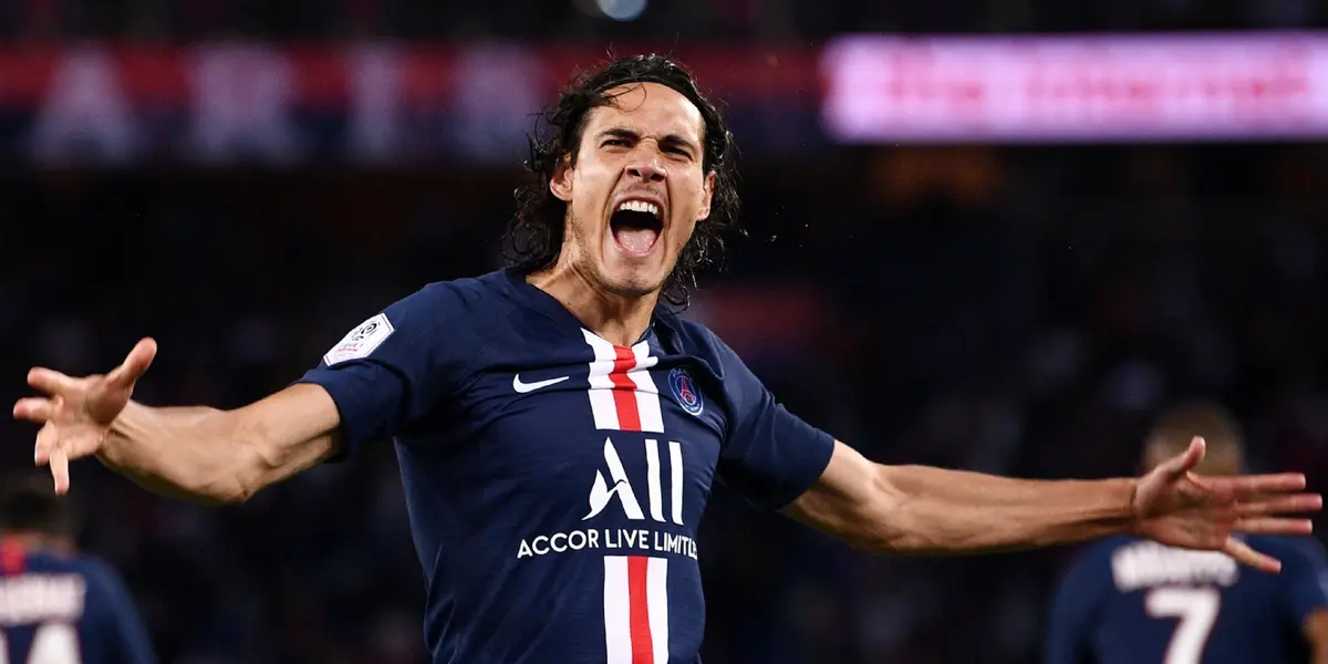 Many were the teams that wanted Cavani but Manchester United offered him a large sum of money to go to the Premier League.