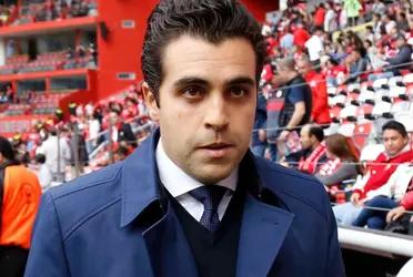 Marcelo Michel Leaño currently coaches Chivas.