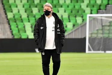 Martino will remain as El Tri’s coach.