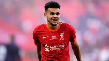 Massive Move Brewing: A Football Giant Poised to Snatch Luis Díaz from Liverpool. (Independent)