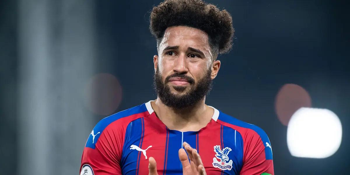 Merseyside club, Everton have announced the signing of Andros Townsend in a reunion with Rafa Benitez whom they both worked together at Newcastle United.