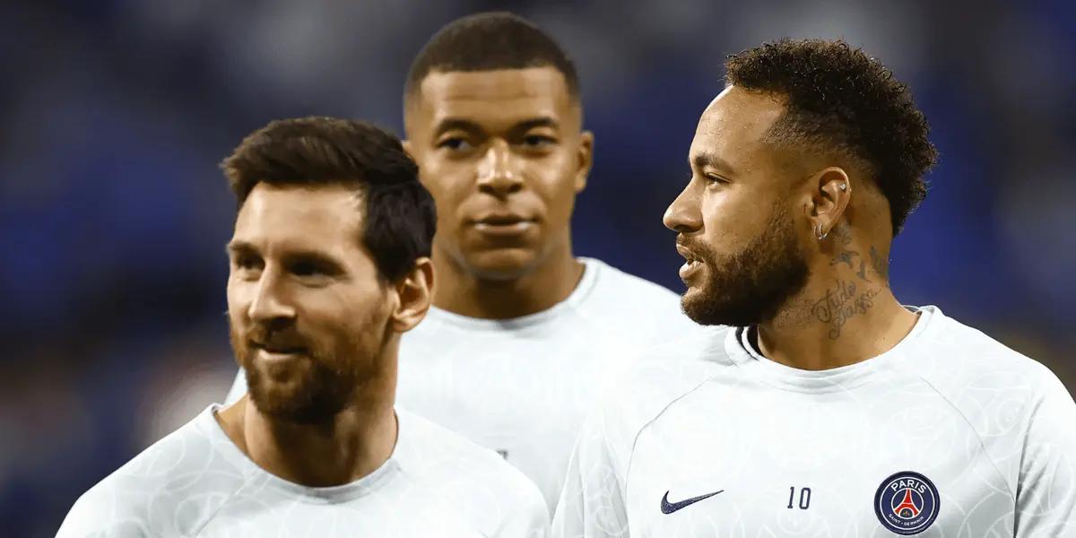 Messi and Sergio Ramos are suspicious of the Frenchman, while the relationship with Neymar is frosty.