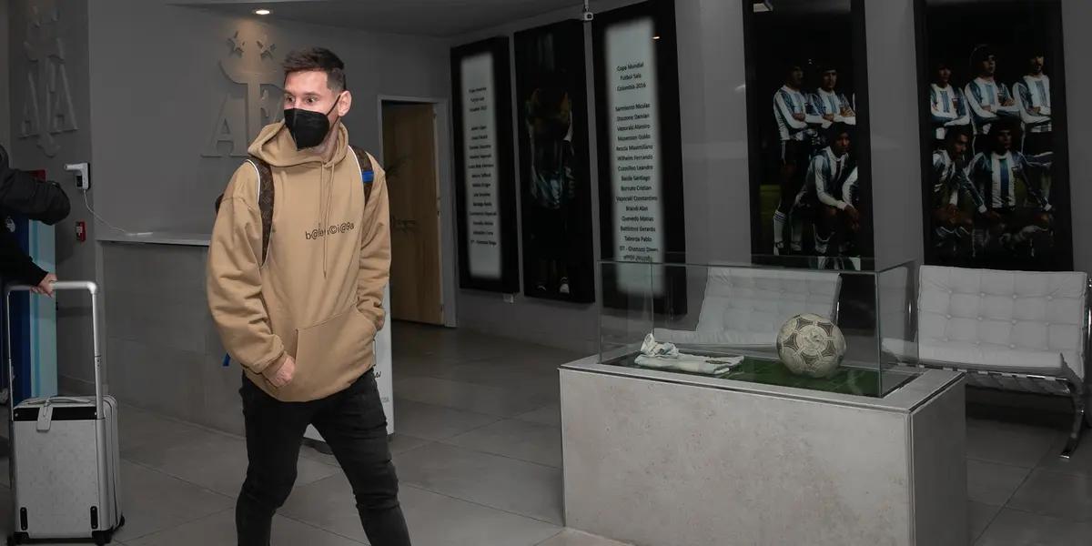 Messi will play with Argentina the World Cup qualifying matches heading to Qatar 2022 and also the Copa América