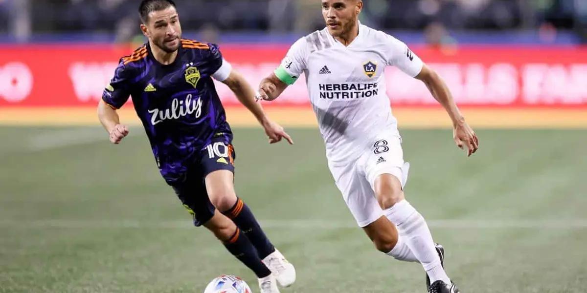 Mexican soccer player Jonathan Dos Santos is in the sights of several teams on both sides of the border.