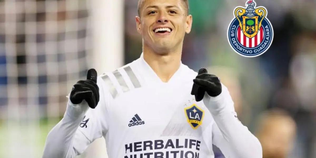 Mexican striker Javier Hernandez gives Chivas the slightest news; but Amaury Vergara worries