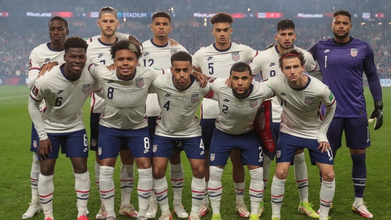 Mexico and the United States will be looking for a ticket to Qatar 2022 without several of their main players due to injury.