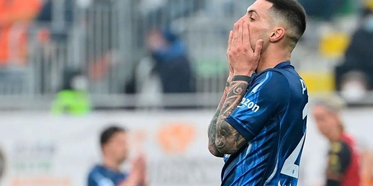 Napoli lost against Empoli in the 34 round of the Serie A and are 7 points behind the first place.