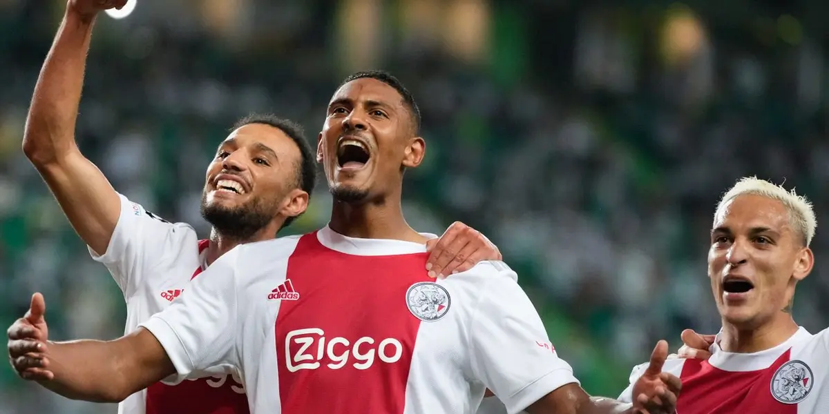 New Ajax striker, Sebastien Haller scored 4 goals against Sporting Lisbon while Christopher Nkunku scored 3 against Manchester City. Lionel Messi failed to score against Club Brugge while Cristiano Ronaldo's Manchester United lost to Young Boys despite scoring 1 goal. A full review of Matchday 1 of the 2021/22 UEFA Champions League season.