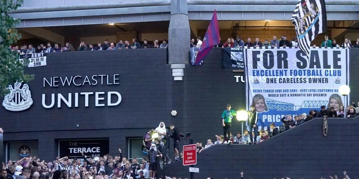 Newcastle intend to remove four players from Old Trafford, and one from Barcelona, in order to take a quality leap at the team level, in their quest to become a powerful Premier League team.