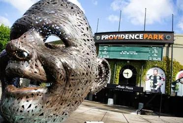 Next Saturday, December 11, the MLS final will be played in a single match. Which team will be hosting the final?