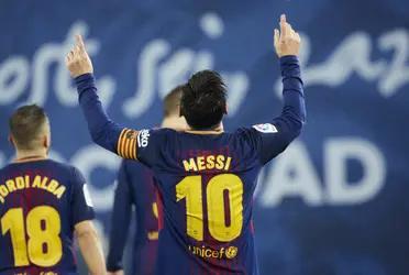 Neymar has offered Lionel Messi his number 10 jersey but Messi turned it down. The Argentine forward rejected it and is now expected to wear either number 19 or number 30.