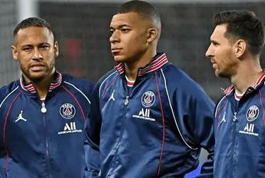 Neymar is now tied with Mbappe for goals and one assist behind Messi.