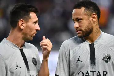 Neymar keeps trying to finalize his return to FC Barcelona and would even accept a significant reduction in his salary