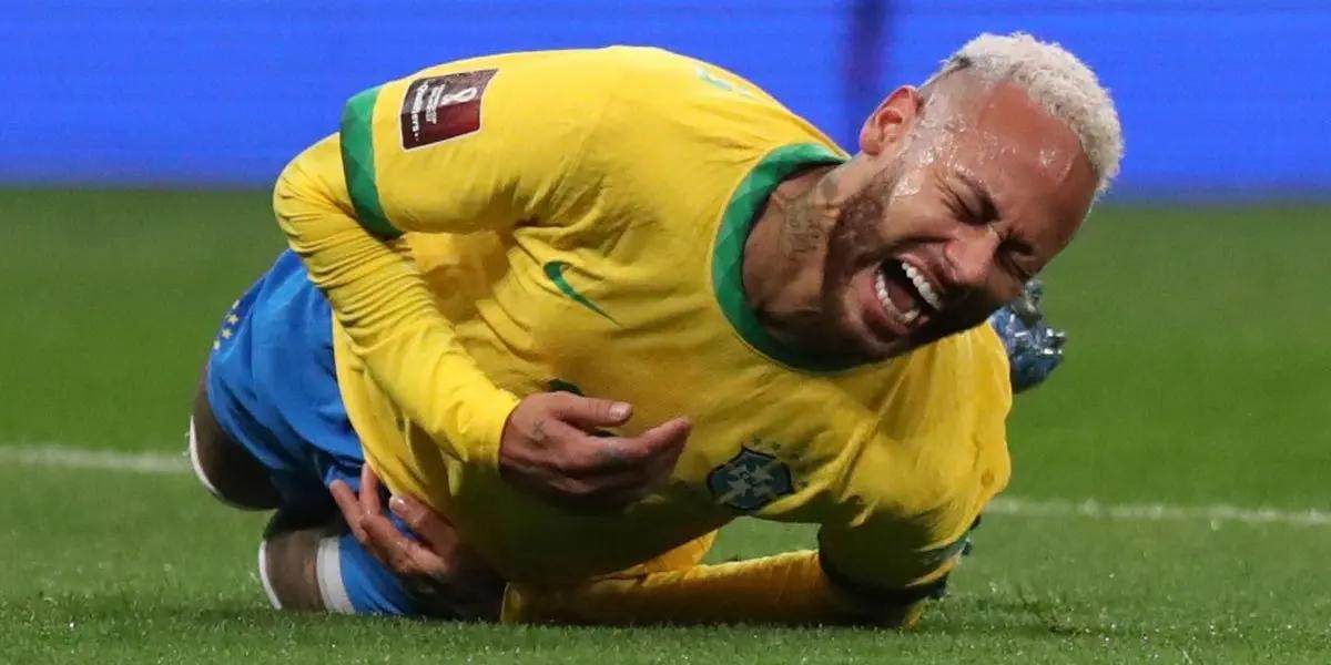 Neymar was again involved in a scandal, and again the party is in the middle. It seems that the Paris Saint Germain footballer pretended to be injured, so as not to face the commitment that his team had against Argentina.