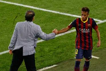 Neymar was coached by Martino in FC Barcelona.