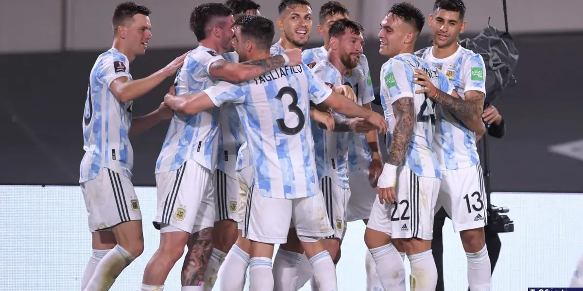 On a magical night in Buenos Aires, the Argentine National Team thrashed Uruguay and stretched the streak to 24 without losing.