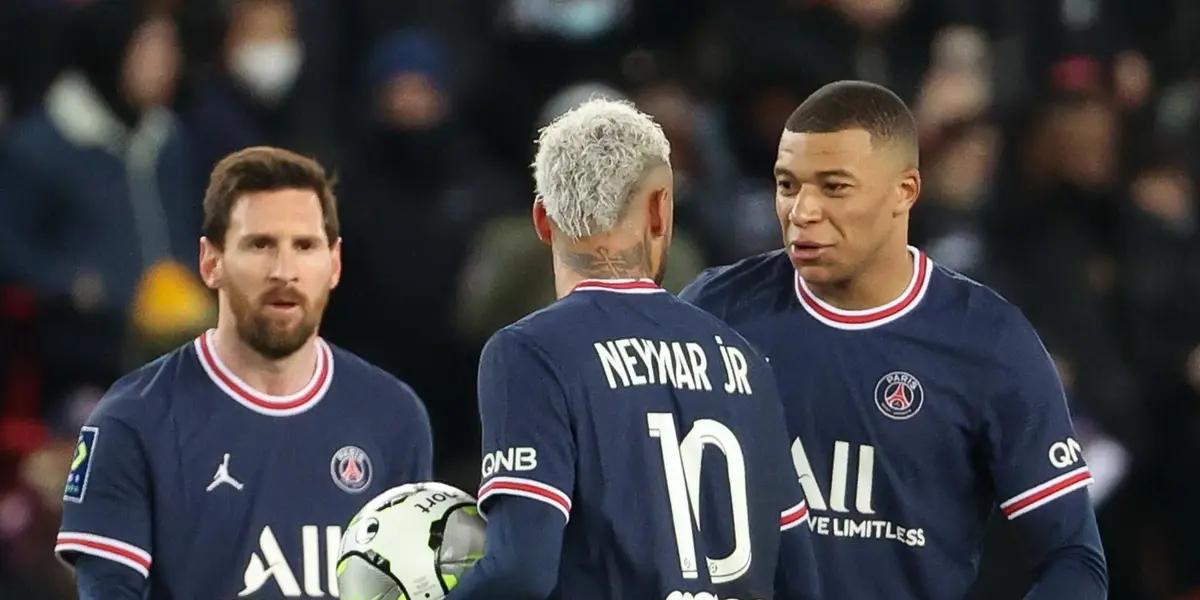 One of PSG's stars could be left without a place in the team’s starting XI.